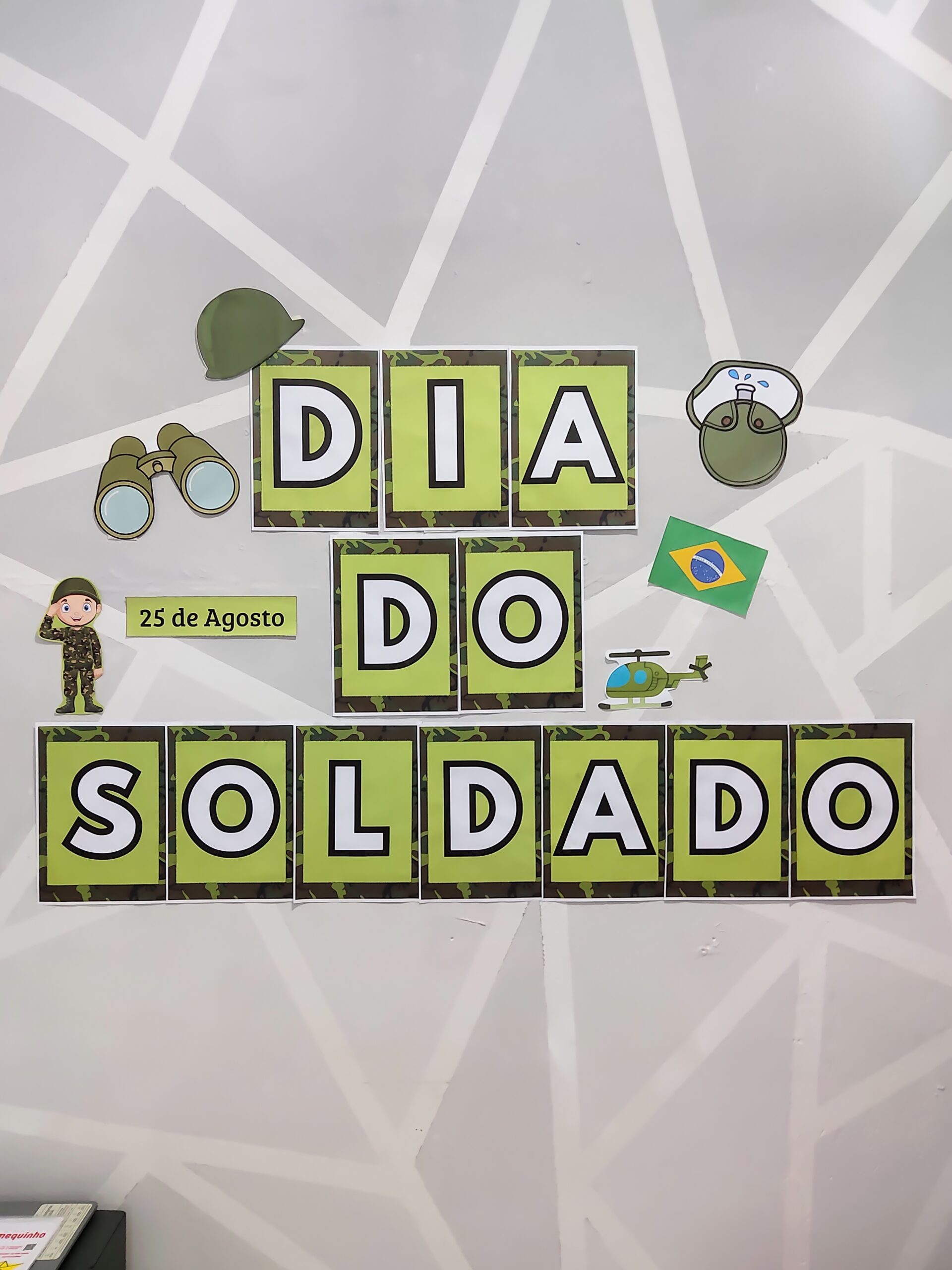 KIT DIA DO SOLDADO