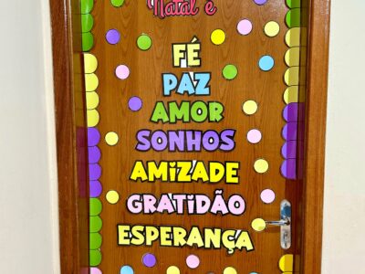 Painel Natalino Ampliado para Porta de Sala de Aula em PDF