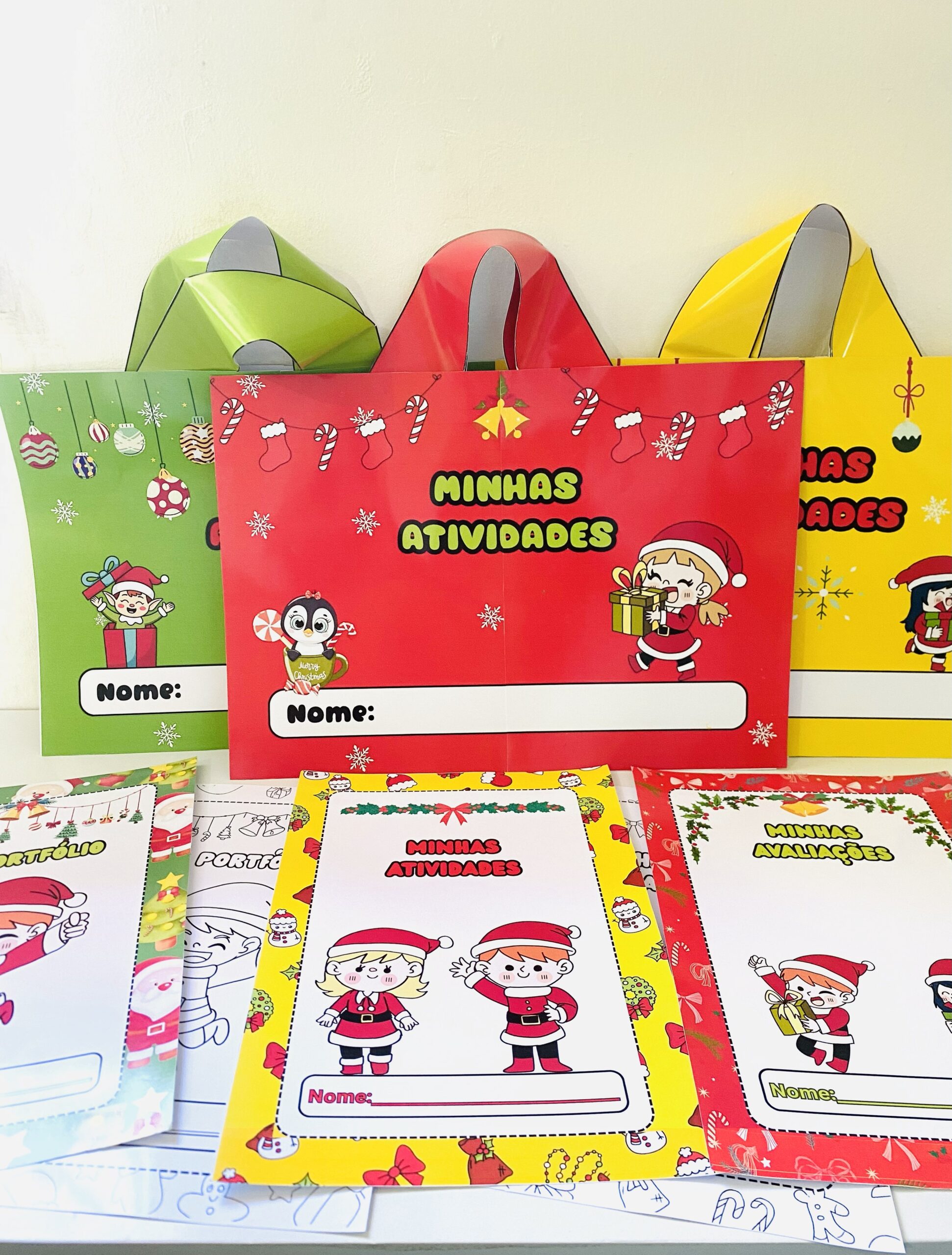 Sacolas Personalizadas para Sala de Aula com Capas para Colorir - Imagem 4