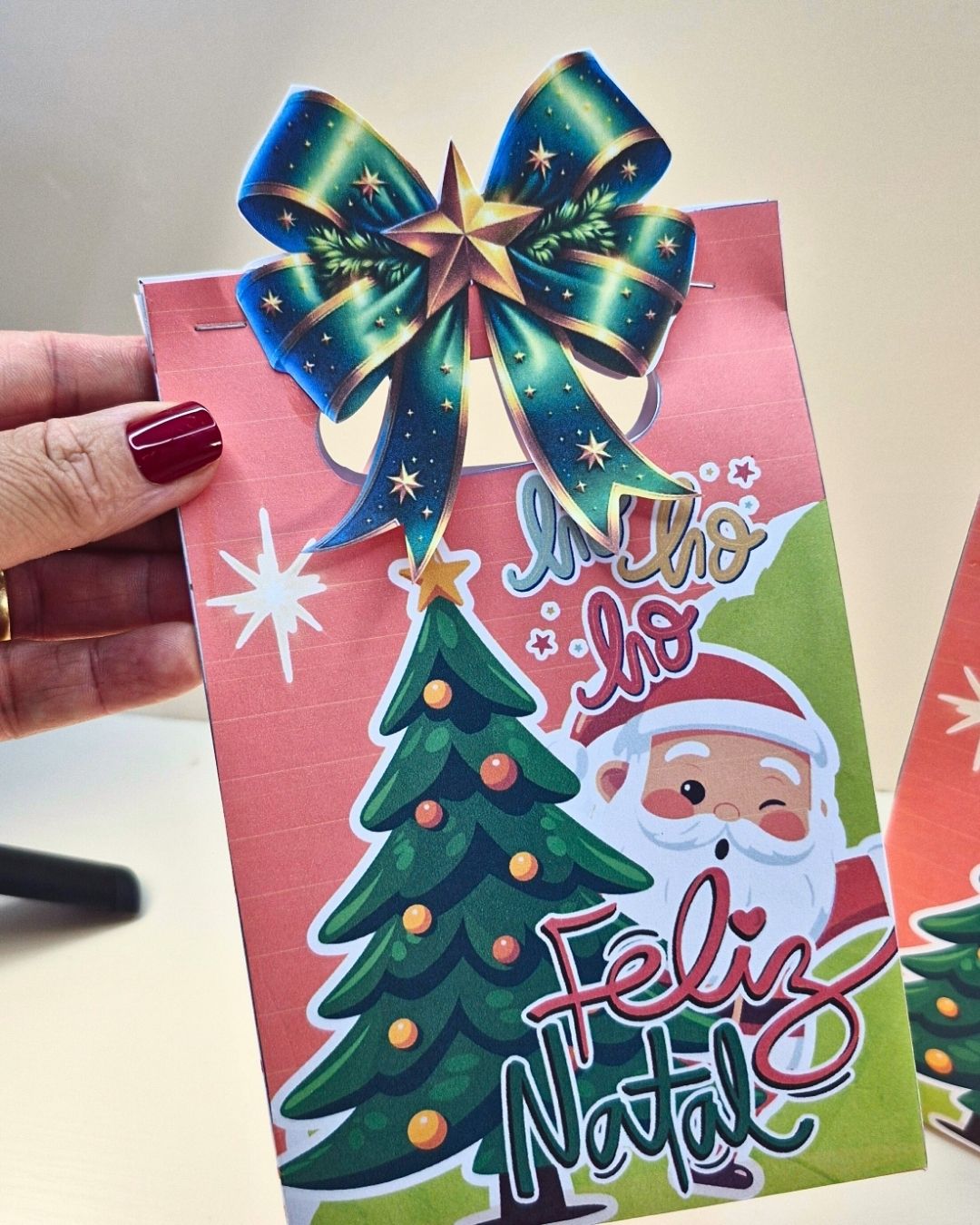 Sacolinha Decorada para Lembrancinha de Fim de Ano em PDF - Imagem 2
