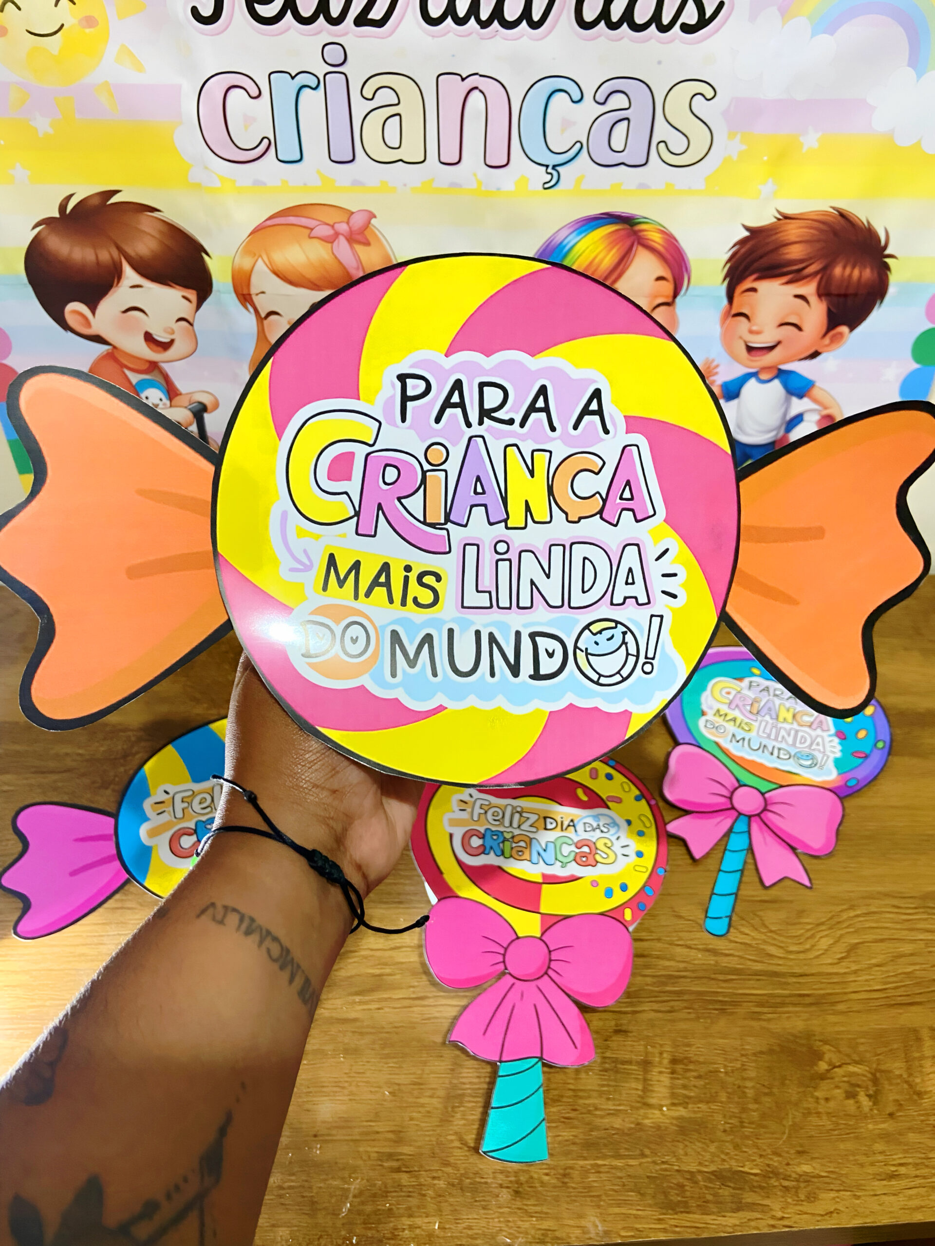Kit Lembrancinhas Dia das Crianças com Doces – 4 Modelos para Imprimir em PDF