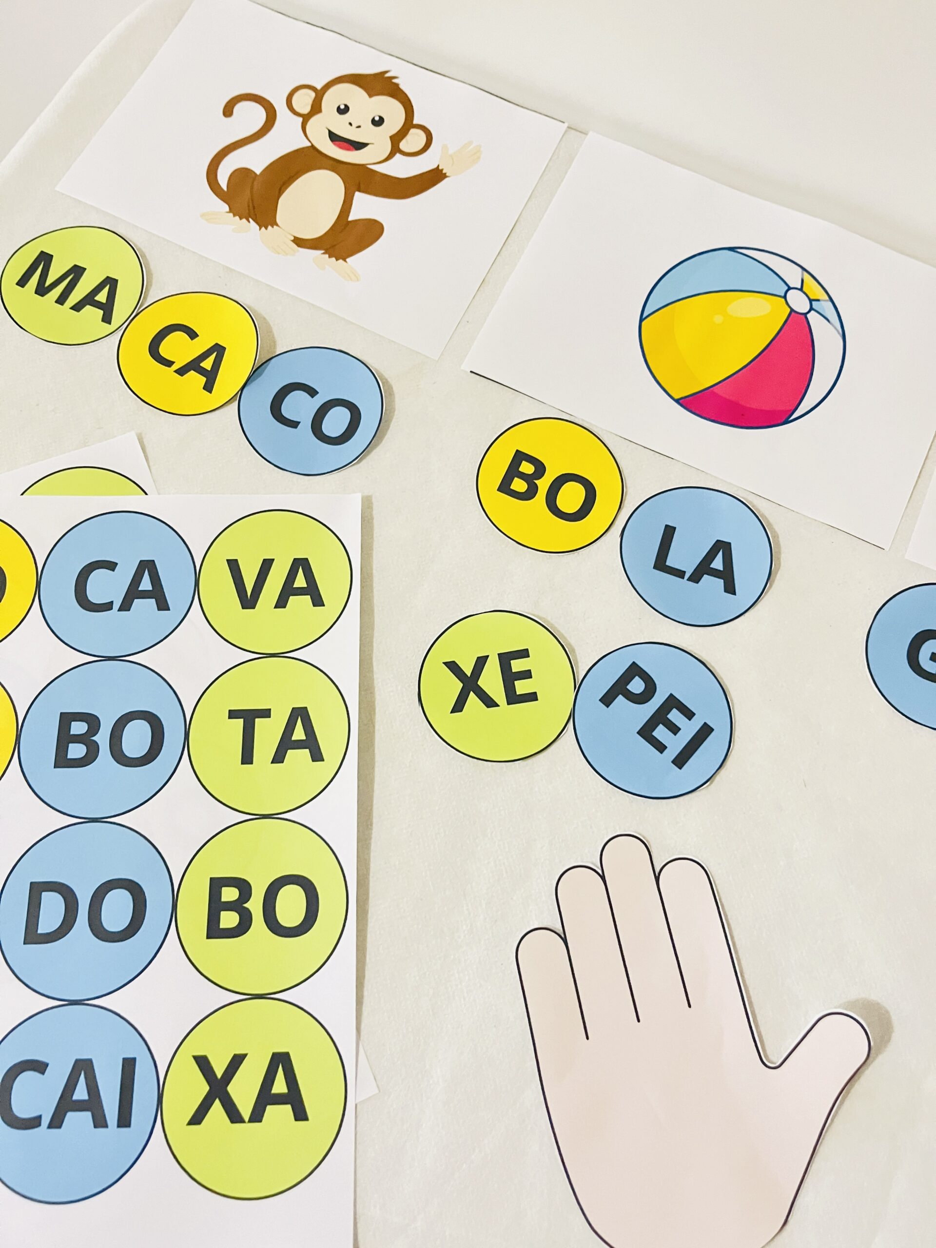 Bate Sílabas – Jogo de Alfabetização para Formar Palavras e Desenvolver a Consciência Fonológica