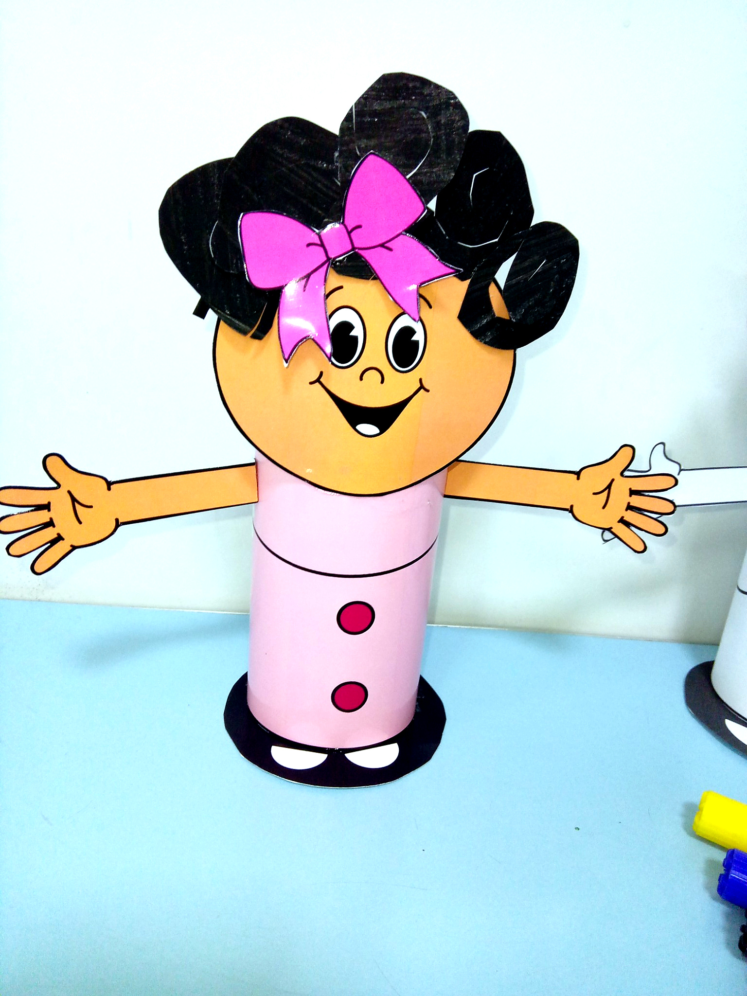 Boneca 3D Literária para Contação de Histórias e Atividades de Arte - Imagem 3